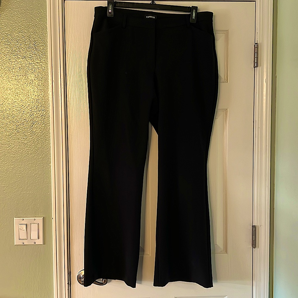 Express Editor Mid-Rise Flare Trousers